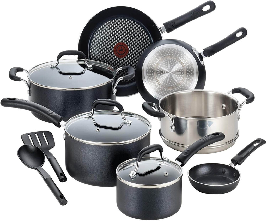 T-Fal professional nonstick 12 pieces cookware set for perfect cooking result.