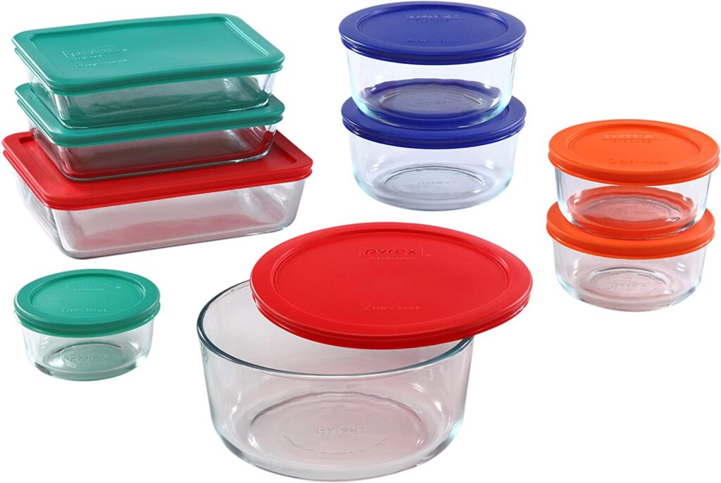 Pyrex glass food storage container.