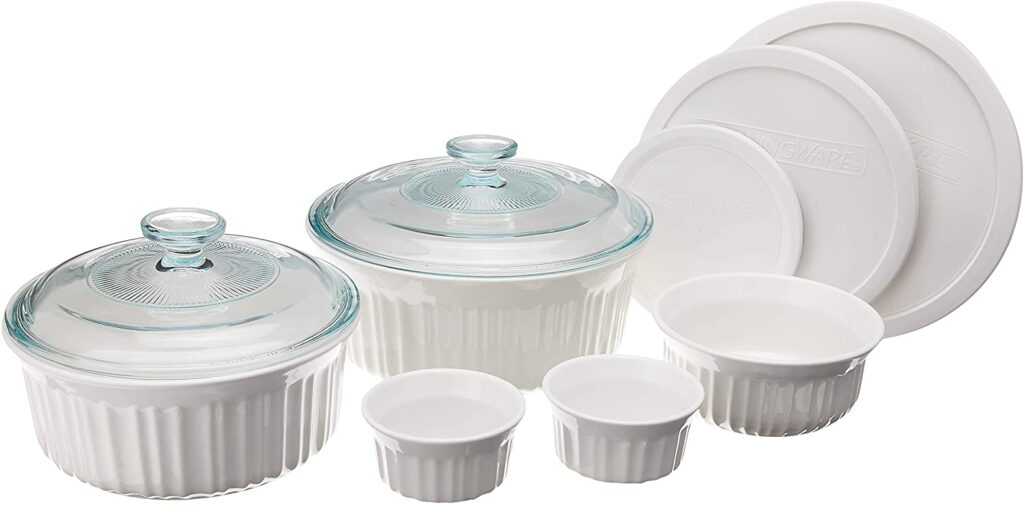 Corningware french white 10 pieces for baking and serving.
