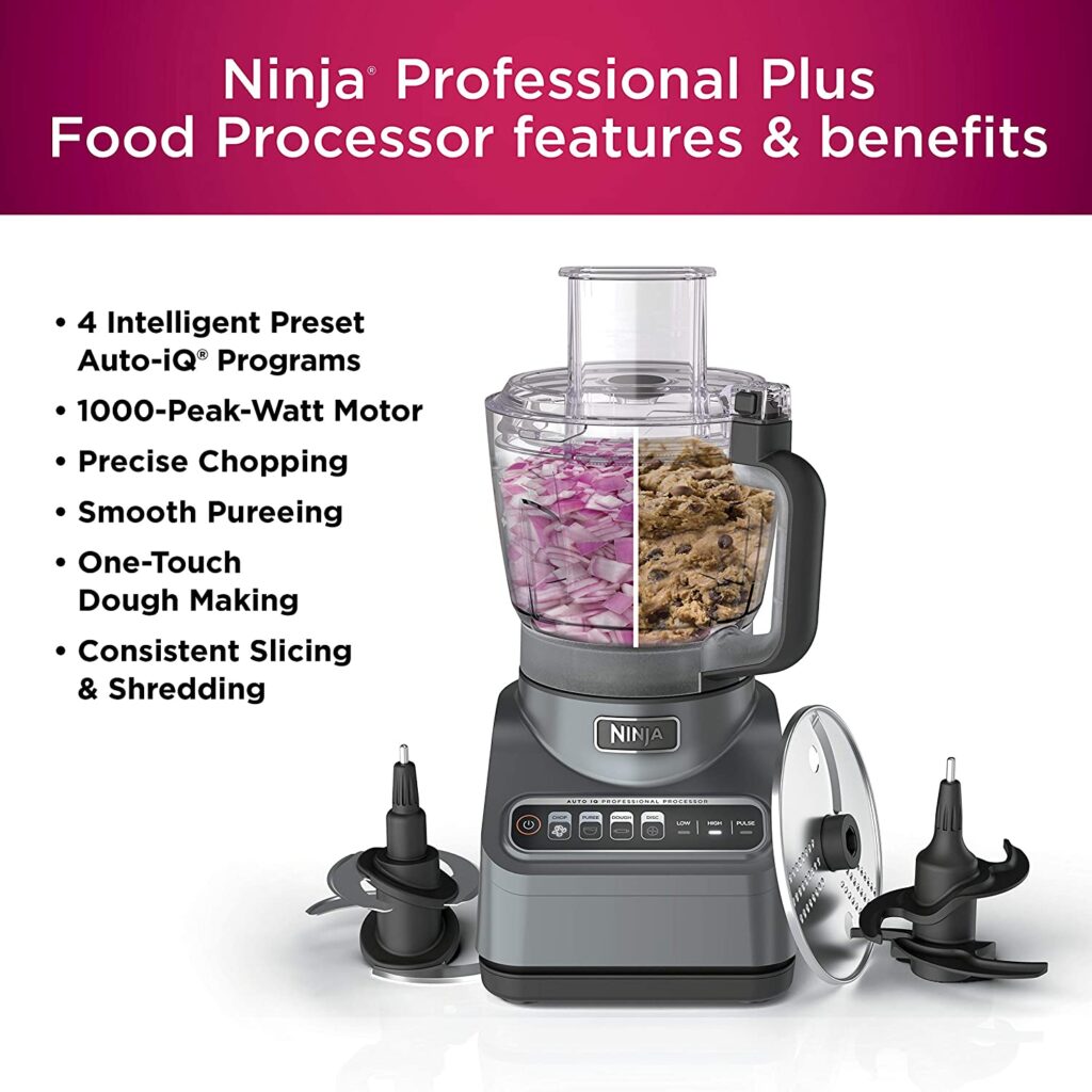 Ninja professional blender for shredding chicken.